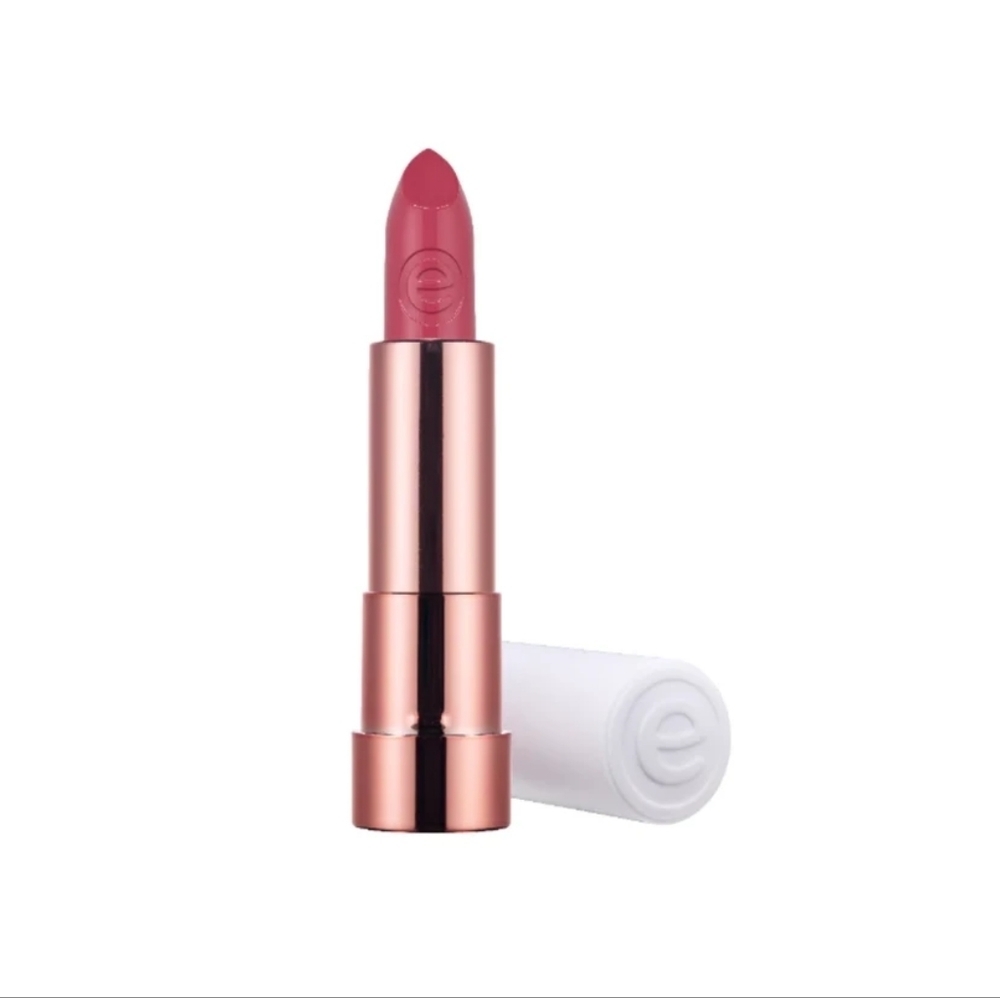Essence This is Nude Lipstick 02 Happy